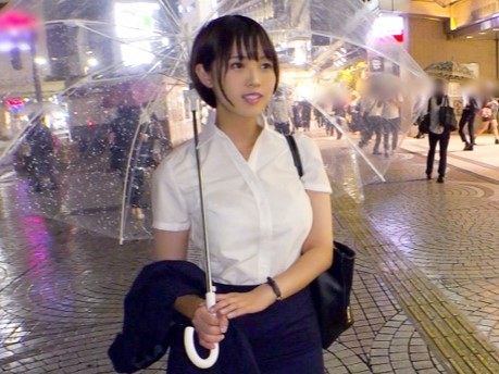 【OL】巨乳でキュートなショートカットのOLとホテルへ！おマンコを突きまわし揺れる巨乳おっぱいに大興奮の濃厚SEX！