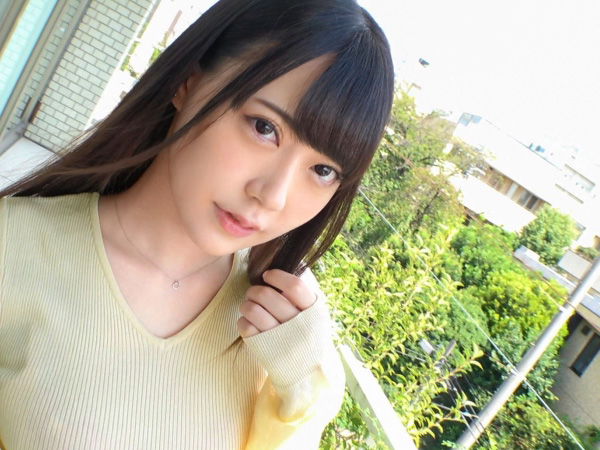 【素人】美人な女の子がバキュームフェラで愚息を可愛がってくれる…♡お返しにチンコを生挿入して可愛がってあげるねっ！