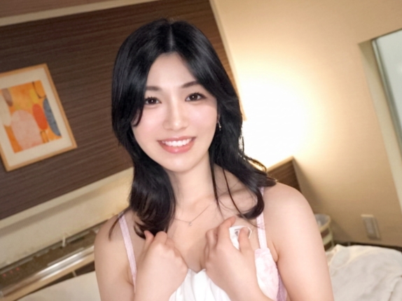 【美乳お姉さんの蜜汁】 清楚な美人なお姉さんがエッチな本性発揮! 指マンでグチョグチョに濡れるオマ○コから愛液が止まらない♡