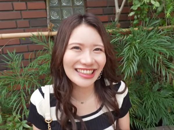 【パパ活美少女の淫らな日常】 常にオナニーで敏感ボディ♡ 電マでイキまくり！ 欲求不満な変態娘とヤリまくりSEXライフ！