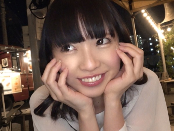 【従順な美少女とエロプレイ】 清楚な見た目とは裏腹にエロエロなご奉仕！ 可愛い顔でチ○ポをしゃぶる姿に萌え♥