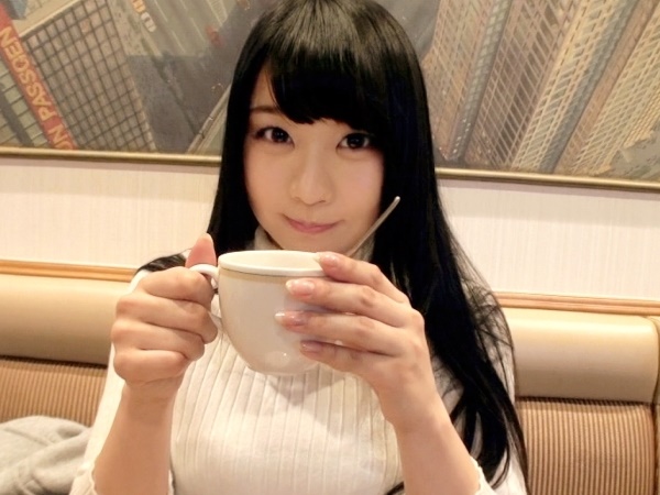 【萌えボイスな巨乳娘】 アニメ声で感じまくり！ 顔射されても止まらない性欲、お掃除フェラで精子ごっくん♡