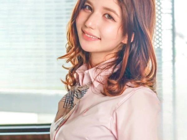 【ハーフ美女の甘い誘惑】 トロけるような美声で中出しおねだり！ 激カワ彼女とイチャラブSEX三昧♡