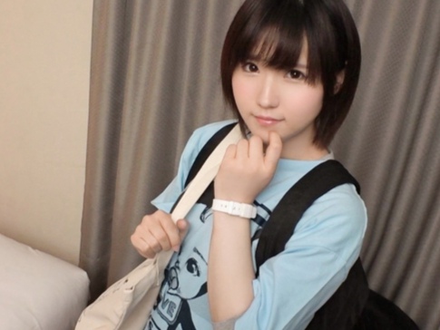 【素人】あんまり男性経験なさそうなショートカットの女の子！こんな子といきなりエッチできるか？！純情なので汚してやる！