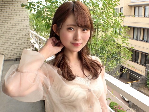 ＜素人即ハメ＞色白＆巻き茶髪が麗しいイマドキお嬢のみなみチャンといざハメ撮り♡快感に歪む横顔はなぜか妖艶なオンナの顔に！