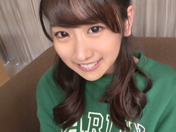 【素人】感じやすい身体をしているらしいJDさん！チンポ挿入されたら信じられないぐらいイって絶頂してるのなんたるエロさ！