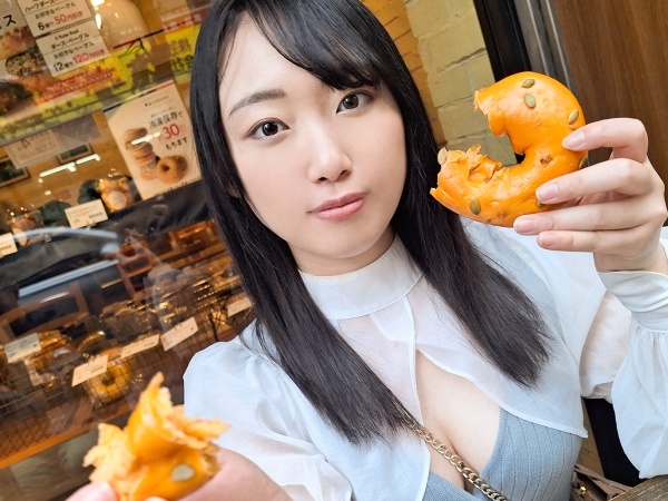 【エロエロお姉さんとハメまくり】 感度抜群ボディが潮吹き絶頂！ 淫乱なカラダを味わい尽くす、濃厚セックス三昧！
