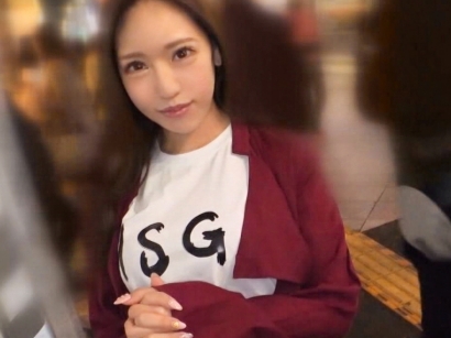 【敏感美女とクンニ三昧】 ナンパした美人のアソコは超敏感！ 舌で刺激して潮吹き寸前！ フェラで応戦するエロエロ美女！