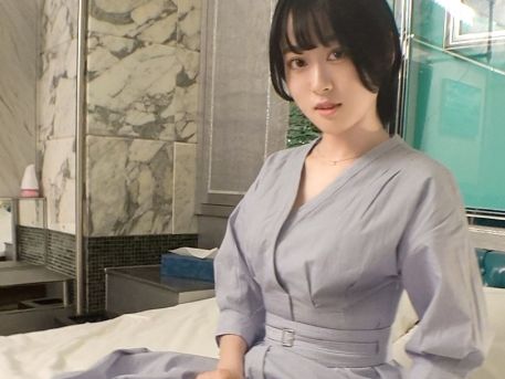 ＜素人＞黒髪ショートで色白スレンダー美乳で美尻の美少女♫セカンド処女は未開発の敏感ボディ♡ゆっくりナマ挿入でマジ逝き昇天♪