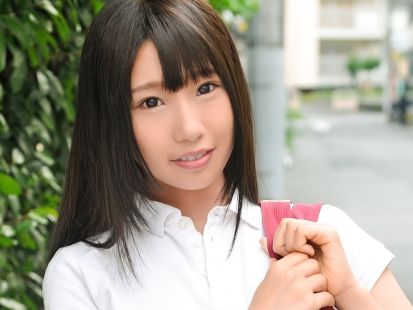 ＜制服娘＞シロウト美少女がドＭ肉体を緊縛プレイで責められて…潮吹きでびしょ濡れ状態ですよ…！