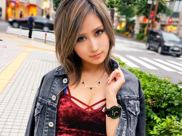 【素人】強めのギャルさん何だけど身体つきは割と貧相でギャップ萌えしちゃう！二十歳でまだ若い九州出身の淫乱な女の子です！