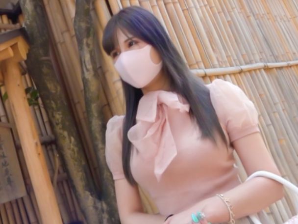 【Gカップお嬢様の誘惑】マスク越しの清楚な笑顔に騙されるな！無防備な巨乳ボディにチンポをブチ込み、激ピストンで中出ししちゃう無防備エッチ♡