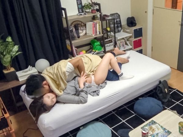 【JDの危険な夜】『えっ、撮られてたの？』バーでナンパされた女子大生が、ヤリ部屋で本能むき出し！カメラに気付かず、エッチな素顔をさらけ出しちゃう！ｗ