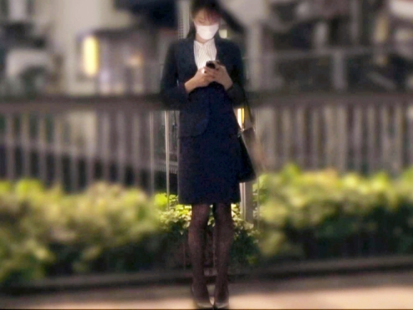 【素人OL】かなりの美女！普通の仕事してるなんてもったいないゾ！ご本人もやっぱりエッチ好きみたい！一気にイっちゃおう！