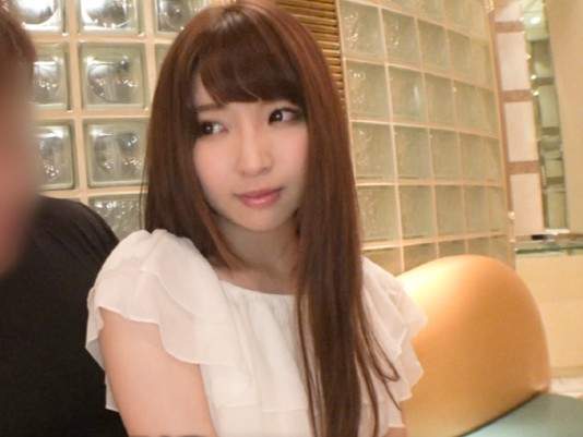 【黒髪清楚系美女の意外な本性】『私、こんなにエロかったんだ…』男性経験少なめな大人しい美女が、一度火がついたら止まらない！自ら腰を振りまくり、チンポを出し入れするドスケベモード全開♡