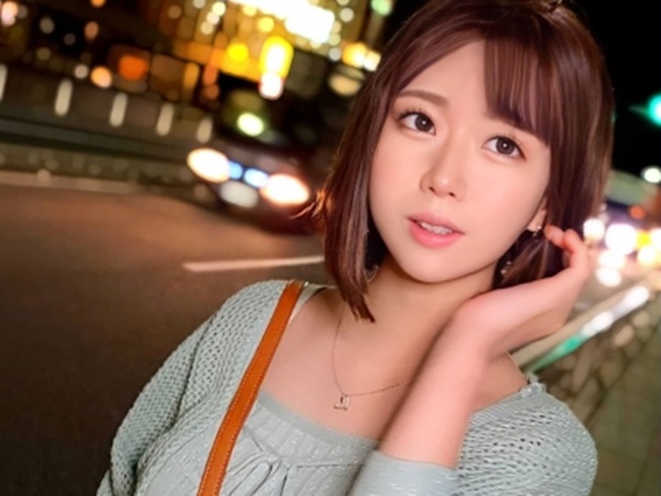 【華奢な素人娘の初体験】『あっ…ダメッ！』無毛の敏感マ○コにオジサンチ○ポがズブズブ！快感に耐えきれず、激カワ娘が顔を歪ませながら連続絶頂！！