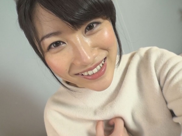 【大人のオモチャで絶頂】お姉さんたちの秘密の遊び♡チンポそっくりのディルドをペロペロしたら、騎乗位で腰振りまくり！激しく乱れる姿がエロすぎる！