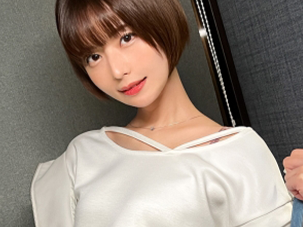 【素人JDの初々しいセックス】ショートカットが似合うスレンダー女子大生がチ○ポを咥え、生挿入に挑戦！様々な体位で感じまくる姿がエロかわいい！