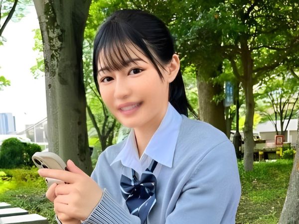 【制服美少女の誘惑】『ダメ…でも気持ちいい…』透明感抜群のJKが禁断のエッチに挑戦！育ちざかりの美乳を揺らしながら、キツキツオマンコを激しく突かれてアヘアヘ♡
