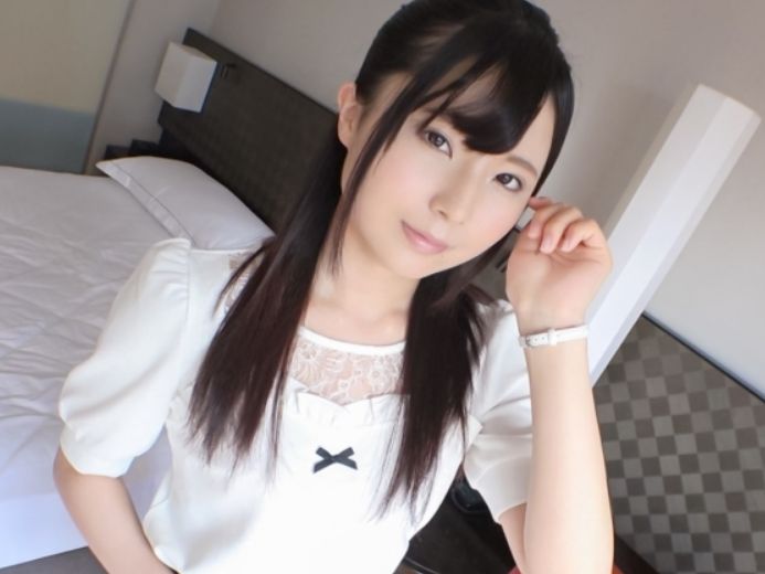 【清楚素人】ちょい地味な雰囲気…！素人物でしか味わえない女性の登場にテンション上がります！普通の女がセックス頑張りゅ！