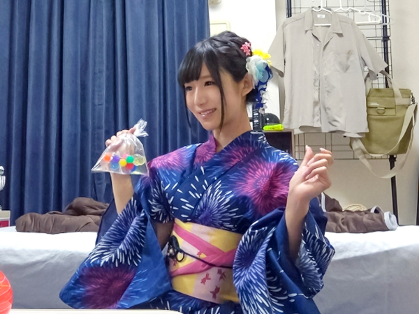 【浴衣美女を密着盗撮SEX】『ダメ…浴衣が乱れちゃう…』発情した美女のマンコにチンポ挿入♥ 密着セックスで雌顔にさせちゃう、夏祭り後の危険な夜！