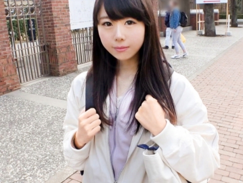 【ナンパ即ハメ】キュートな女の子を口説き落とし、着衣のままバックで激ピストン！肉棒をぶち込まれ、感じまくる女の子がエロすぎる！悶絶イキが止まらない！♡