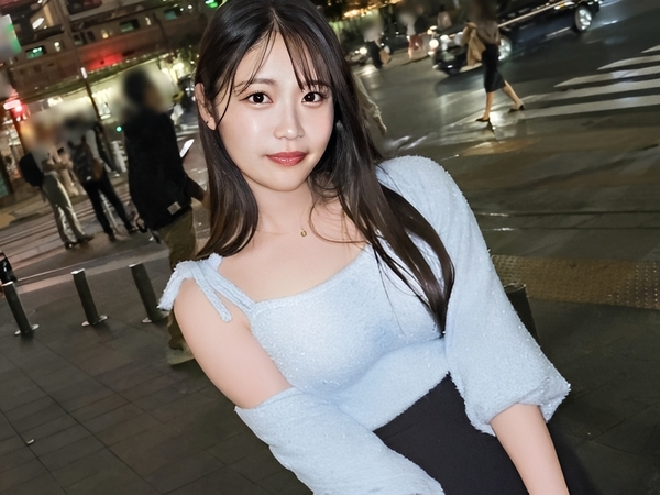 【素人娘】かなり可愛い系でエッチも普通かな？って思ってたけど聞けば変態エピソードも豊富の隠れビッチ！更にエロい事しよ！