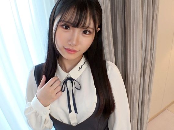 【むっちり巨乳の黒髪美少女】『有名になりたい…』清楚系コンカフェ店員がAVデビュー！あどけない顔とエッチなボディのギャップがヤバい！騎乗位で激しく腰を振る姿は必見！♡