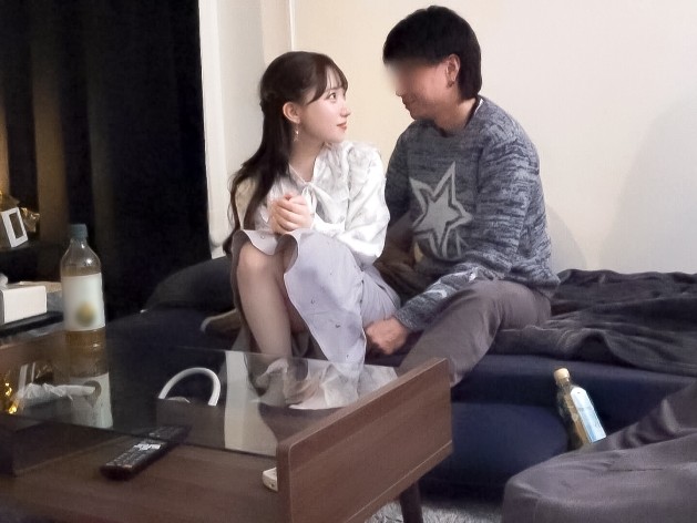 【美乳素人】もしかしてお嬢様か？とまで思ってしまうようなうぶ女を連れ込み成功！こんな事シタことない…女子大生を堕とす！